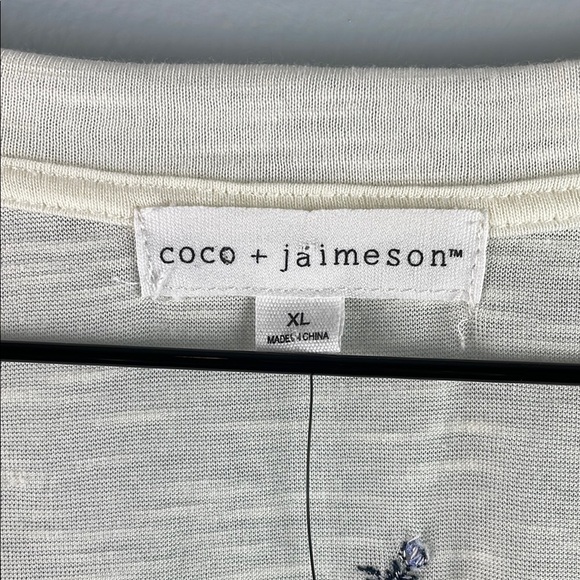 coco + jaimeson Floral Cream Top Size XL - Picture 4 of 9